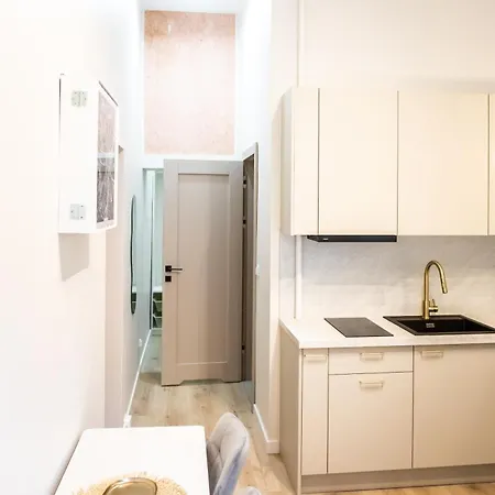 Apartment Stoewer Center